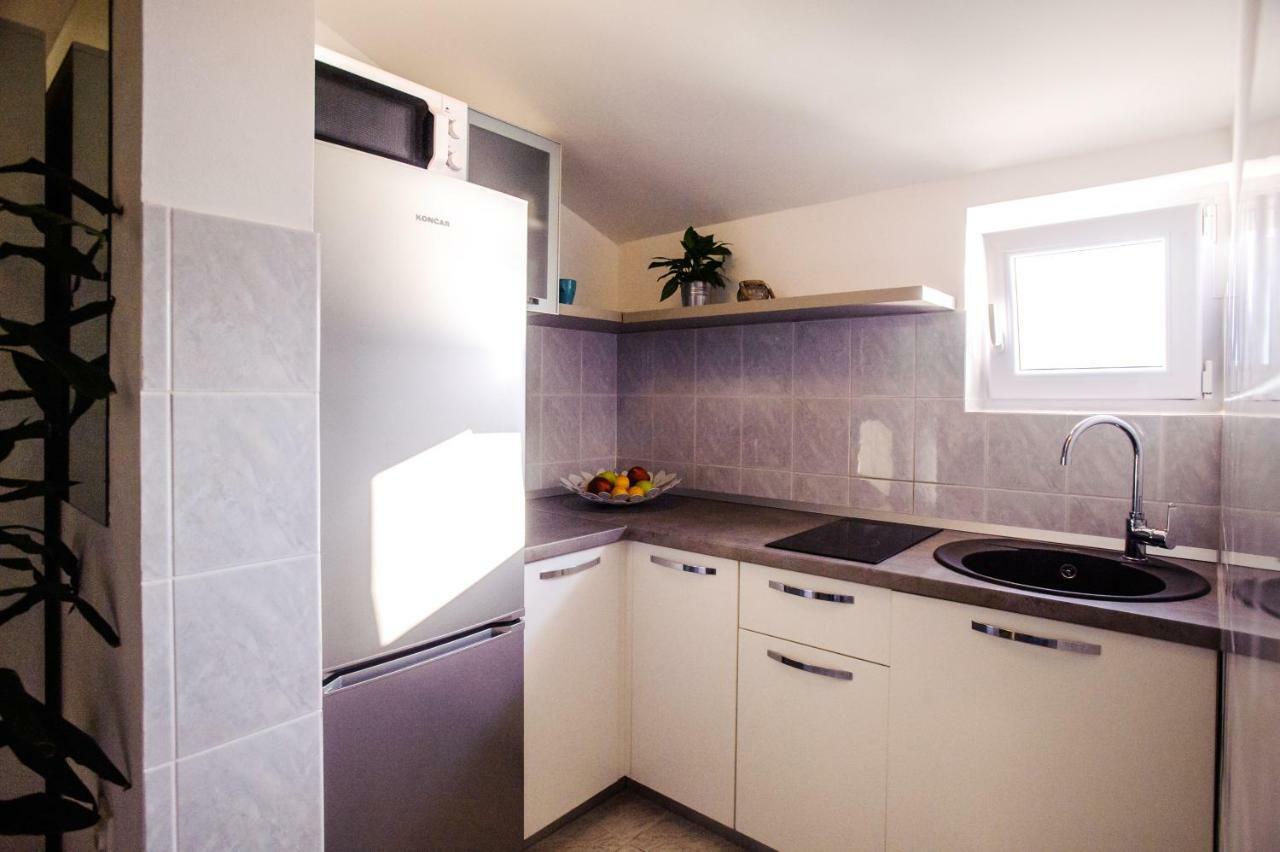 Apartments Korda L&M- Suhi Potok Jesenice  Kültér fotó